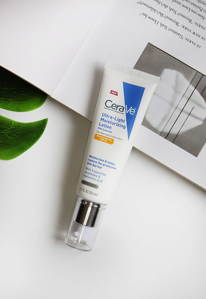 CeraVe Ultra-Light Moisturizing Lotion With SPF 30 For Normal to Oily Skin 50ml